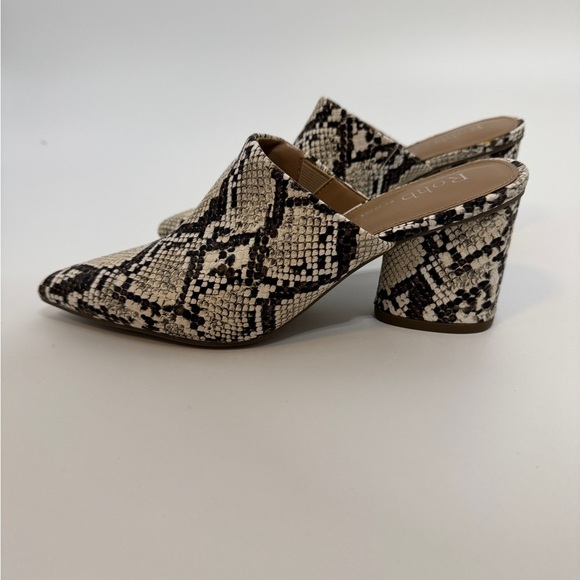 ROHB By Joyce Women's Snake Print Mules Black Block Heel - Picture 3 of 6